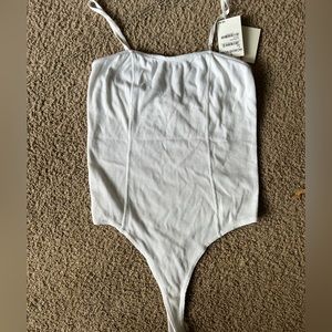 🦄6 Items for $20🦄
 (2) thong bodysuit